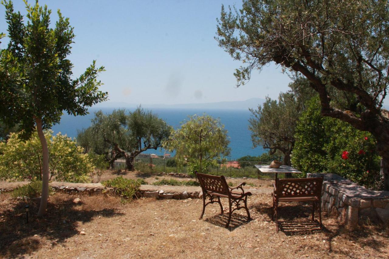 Sea And Mountain View Villa Kalamata Bagian luar foto