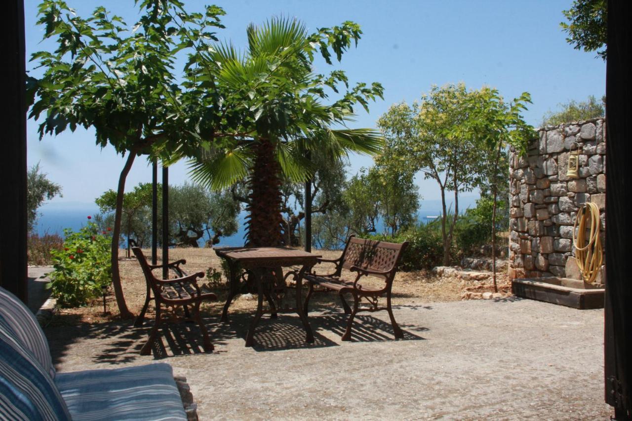 Sea And Mountain View Villa Kalamata Bagian luar foto