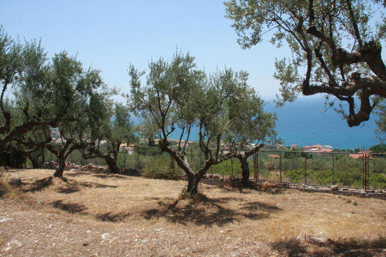 Sea And Mountain View Villa Kalamata Bagian luar foto