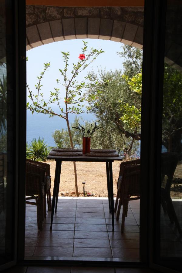 Sea And Mountain View Villa Kalamata Bagian luar foto