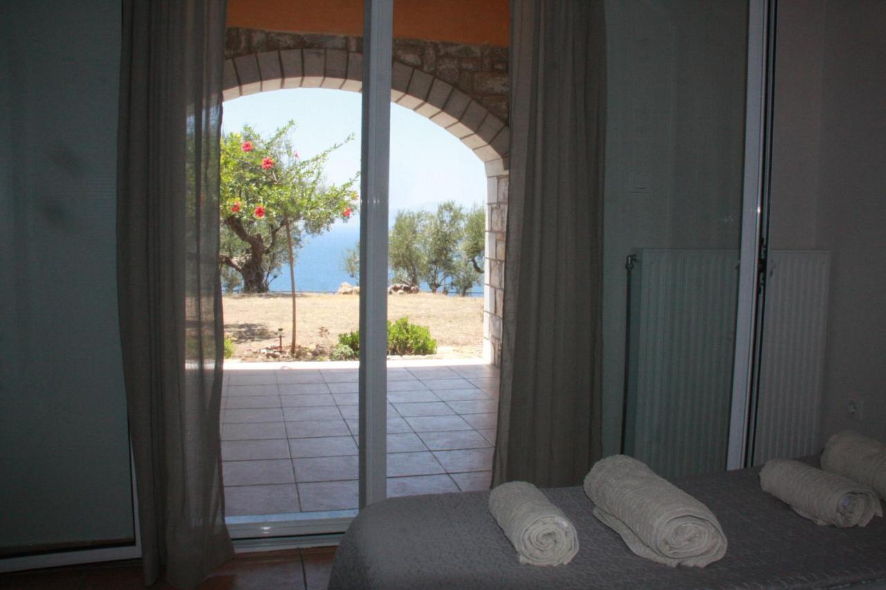 Sea And Mountain View Villa Kalamata Bagian luar foto
