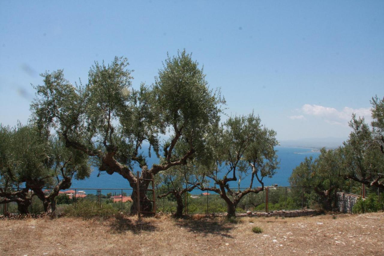 Sea And Mountain View Villa Kalamata Bagian luar foto